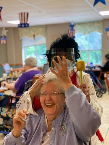elvis returns joann