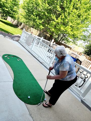 patio party golf julie